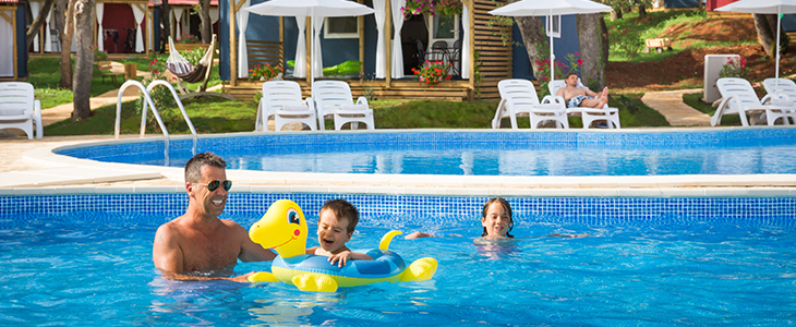 Maravea Camping Resort**** Novigrad - Kuponko.si
