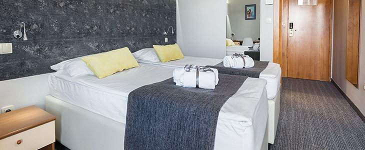 Hotel Punta****, Vodice, Hrvatska - Kuponko.si