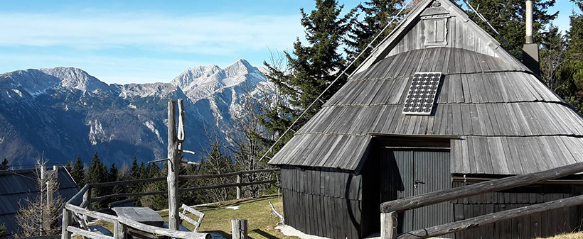 Velika planina resort, najam autentične brvnare - Kuponko.si