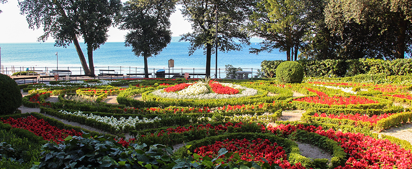 Hotel Paris, Opatija: odmor s polupansionom - Kuponko.si