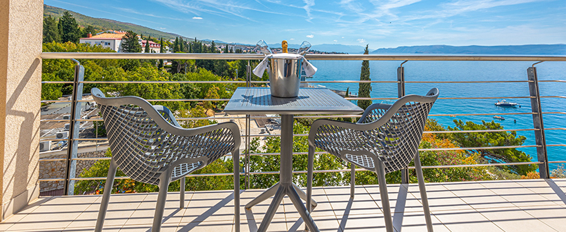 Hotel Marina, Selce odmor na moru - Kuponko.si