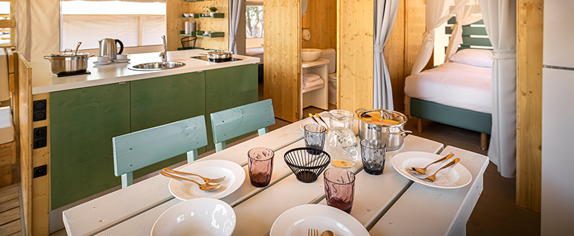 Kamp Amarin 4* u Rovinju, glamping šatori - Kuponko.si