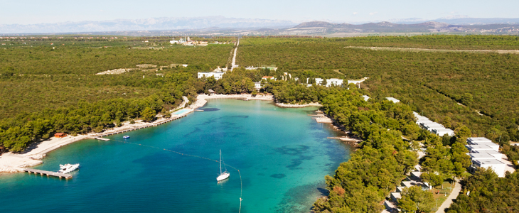 Hotel IN 4*, Biograd na Moru: odmor s polupansionom - Kuponko.si
