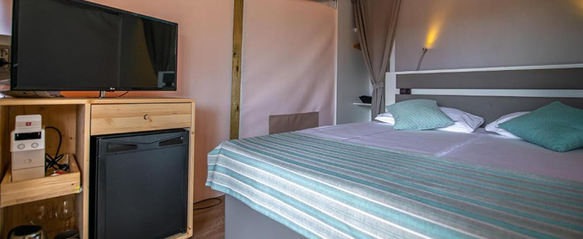 Arena One 99 Glamping: glamping šatori - Kuponko.si
