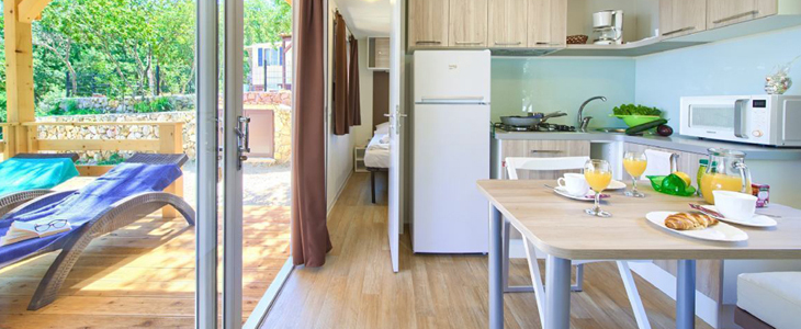 Kamp Glavotok, Krk, mobilne kućice - Kuponko.si