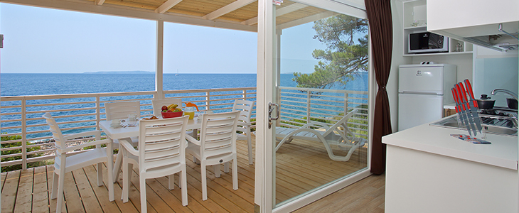 Kamp Čikat, Mali Lošinj: ljetovanje u mobilnim kućicama - Kuponko.si