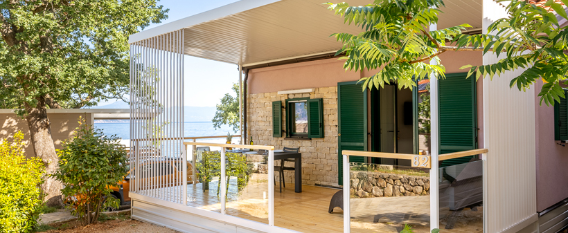 Kamp Glavotok, Krk, bungalov Premium - Kuponko.si