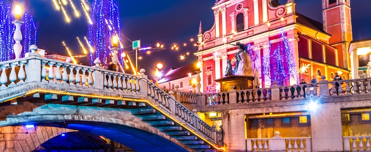 Čarobna vožnja po Ljubljanici s grijanom brodicom - Kuponko.si