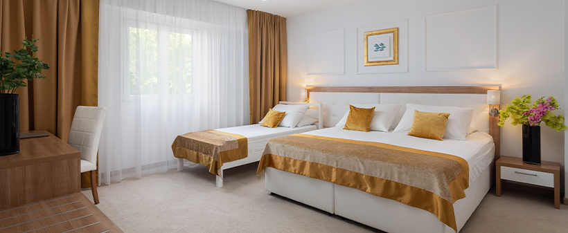 Hotel Corner 4*, Split, morski odmor - Kuponko.si