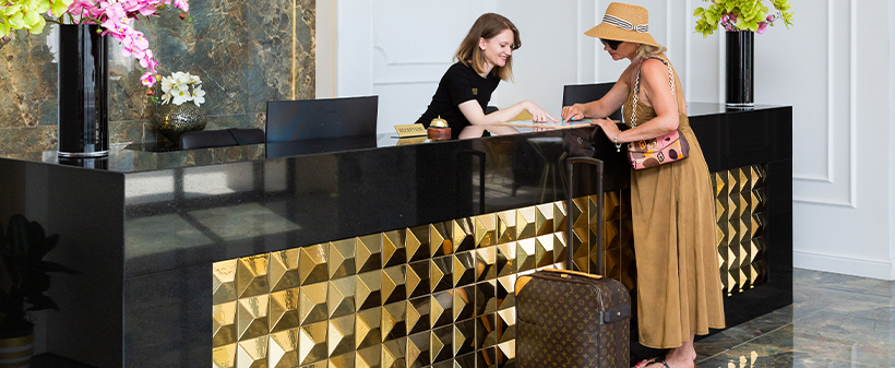 Hotel Corner 4*, Split, morski odmor - Kuponko.si