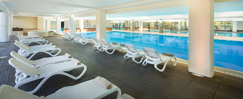 H. Maestral 4*, Novigrad: odmor s polupansionom - Kuponko.si