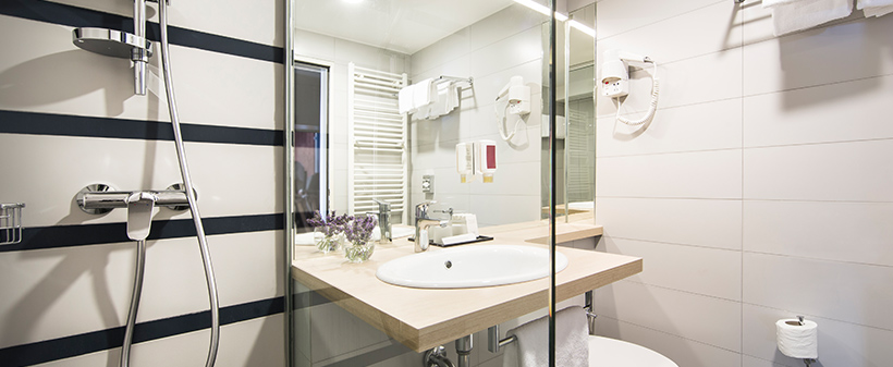 Hotel Admiral, Opatija, adventski odmor s polupansionom - Kuponko.si