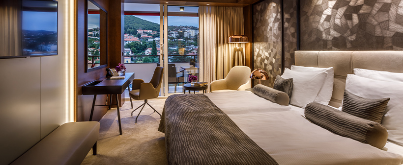 Hotel Ambasador 5* Opatija, wellness odmor na moru - Kuponko.si