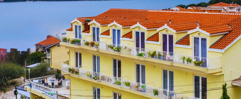 Vila Four Pearls, Seget Donji, Trogir: morski odmor - Kuponko.si