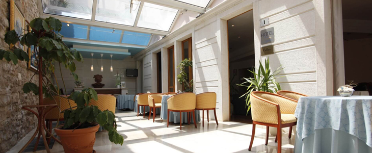 Hotel Cittar, Novigrad - odmor za dvoje - Kuponko.si