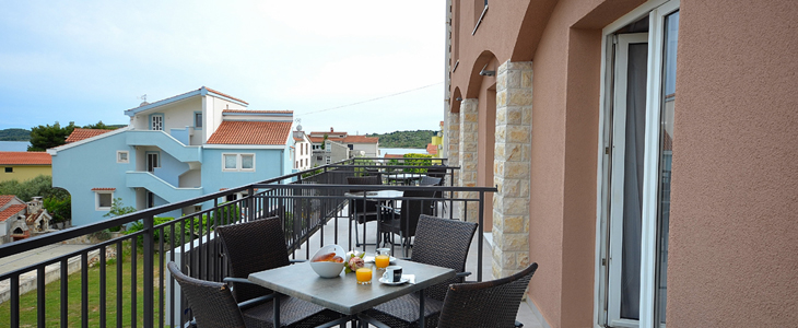 Stella Maris Hotel & Suites 3*, Vodice: morski odmor - Kuponko.si