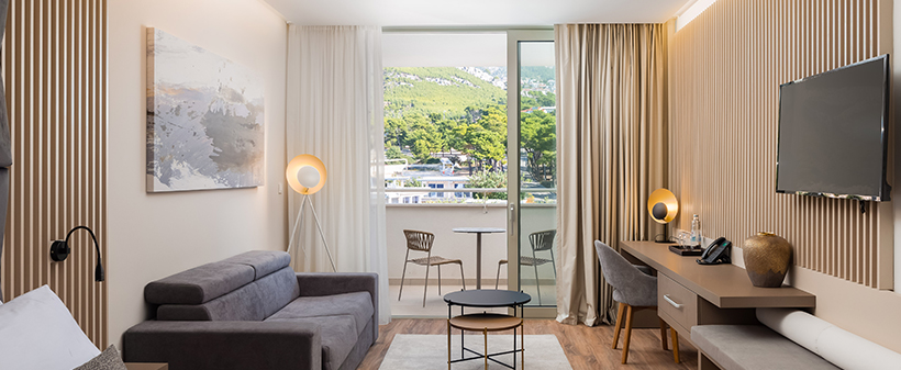 Aminess Laurel Khalani Hotel 5*, Makarska, polupansion - Kuponko.si