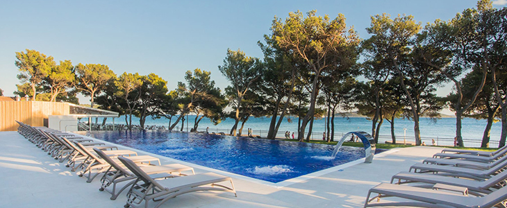 Hotel Punta****, Vodice: proljetni wellness odmor - Kuponko.si