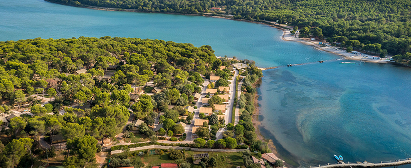 Arena One 99 Glamping: glamping šotor - Kuponko.si