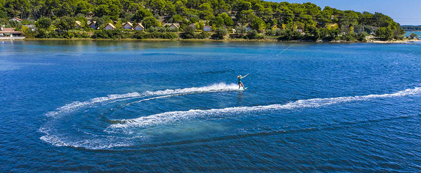 Arena One 99 Glamping: glamping šotor - Kuponko.si