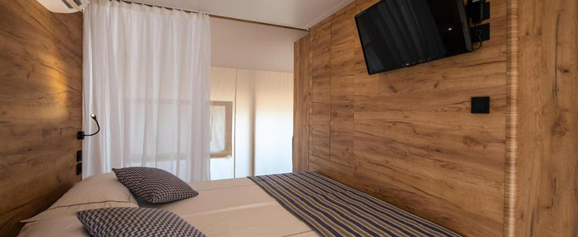 Arena One 99 Glamping: glamping šatori - Kuponko.si