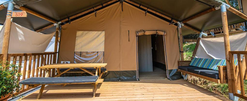 Arena One 99 Glamping: glamping šatori - Kuponko.si