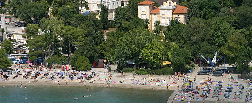 Hotel Vila Ružica 3*, Crikvenica: odmor s polupansionom - Kuponko.si