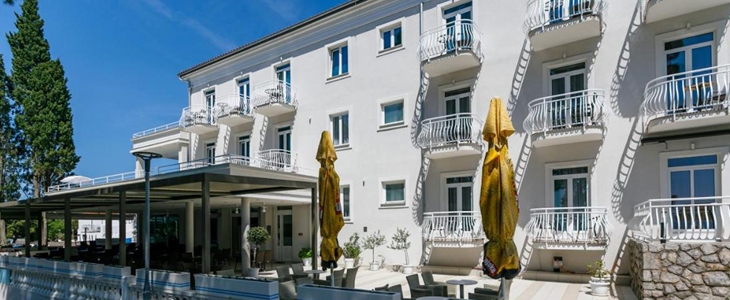 Hotel Bor 3*, otok Krk, odmor za dvoje - Kuponko.si