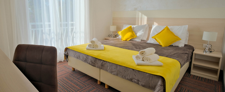 Hotel Bor 3*, otok Krk, odmor za dvoje - Kuponko.si