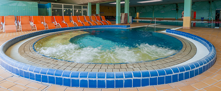 Terme Ptuj, Bungalovi 3*: polupansion, kupanje, sauna - Kuponko.si