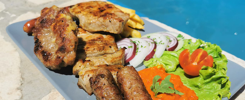 Hotel Resort Movie 3*, Tribunj, morski odmor - Kuponko.si