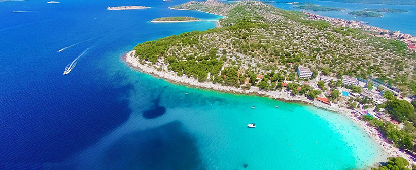 Colentum Resort Murter 3*: odmor s polupansionom - Kuponko.si