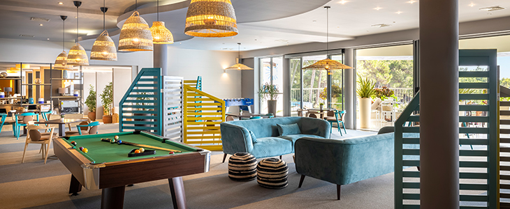 Hotel Sunny Krk by Valamar: polupansion, bazen - Kuponko.si