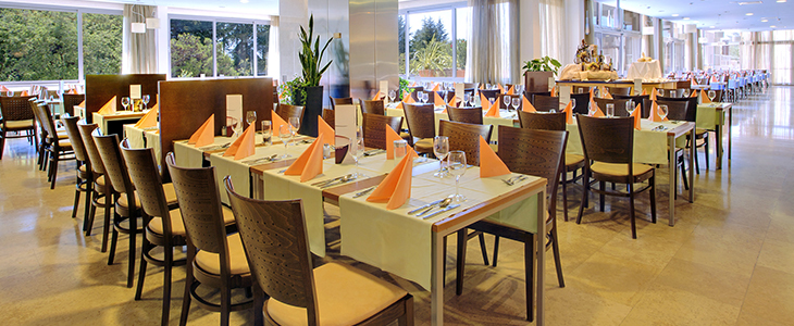 Hotel Rubin, Poreč: odmor s polupansionom - Kuponko.si