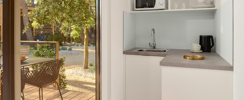 Pine beach resort, Pakoštane: mobilne kućice - Kuponko.si