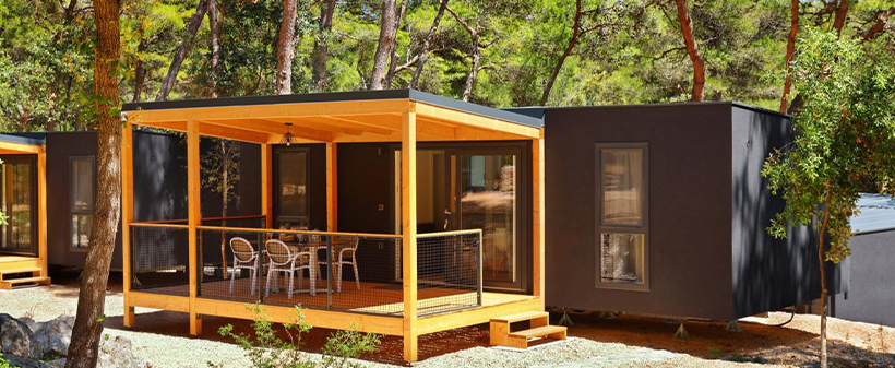 Pine beach resort, Pakoštane: mobilne kućice - Kuponko.si