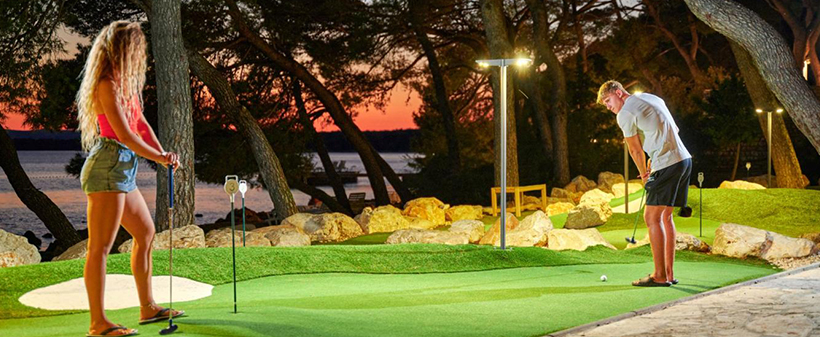 Pine beach resort, Pakoštane: mobilne kućice - Kuponko.si