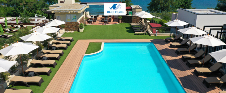 Blue Waves Resort 4*: morski odmor s polupansionom - Kuponko.si