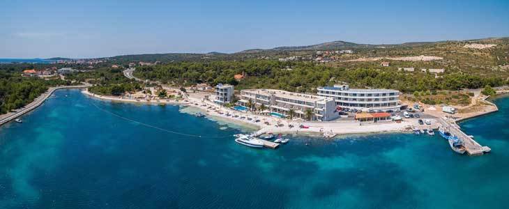 Hotel Perla 4*, Rogoznica: odmor s punim pansionom - Kuponko.si