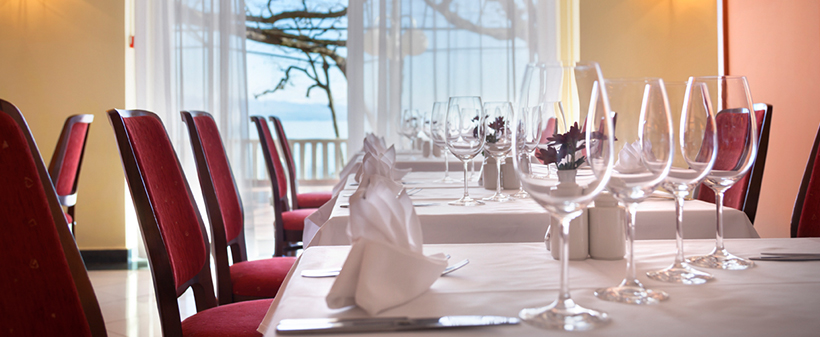 Hotel Kristal, Opatija, proljetni odmor - Kuponko.si