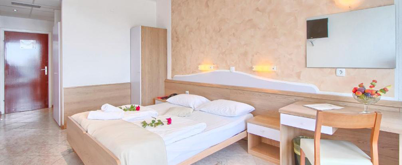 Hotel Mimosa Lido Palace 4*, Rabac: 2x polupansion - Kuponko.si