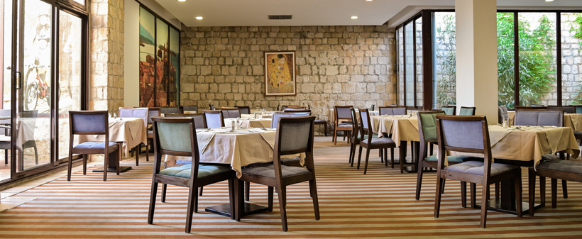 Hotel International 3*, Rab: odmor s polupansionom - Kuponko.si