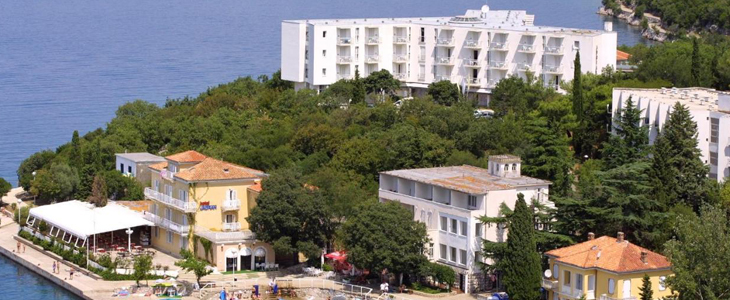 Hotel Adriatic, Omišalj: 2 noćenja s polupansionom - Kuponko.si