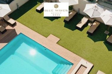 Blue Waves Resort 4*: morski odmor s polupansionom