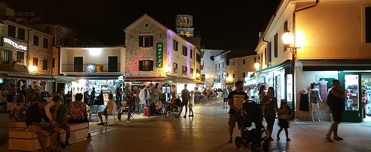 Apartmani Mateo Vodice, morski odmor - Kuponko.si