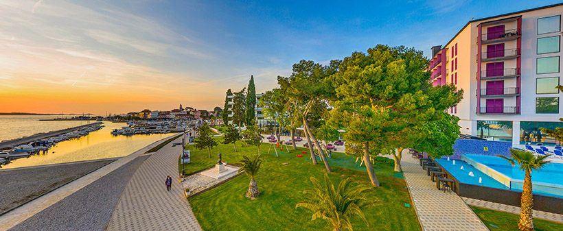 Hotel Adriatic***+, Biograd na Moru, Hrvatska - Kuponko.si