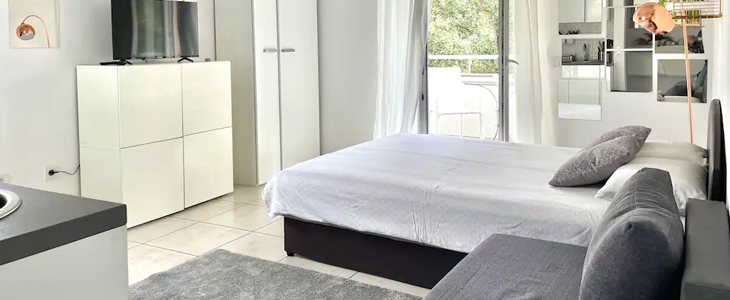 Apartmani Blue&Gold, Pag Novalja - Kuponko.si