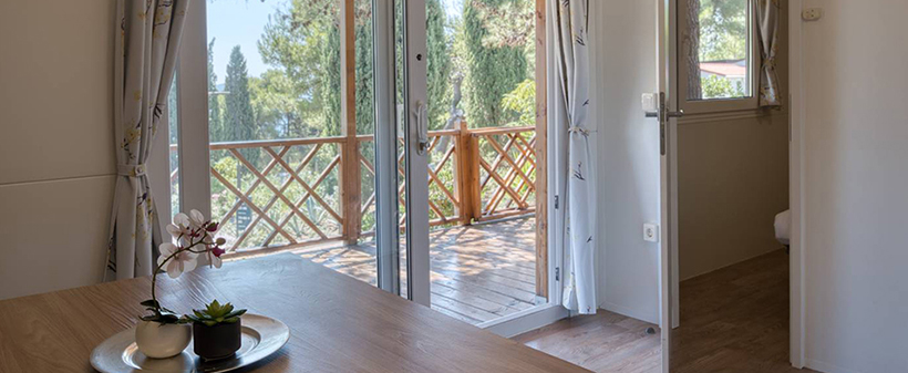 Amadria Park Camping Trogir: mobilne kućice - Kuponko.si