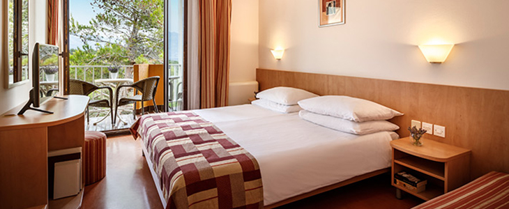 San Marino Sunny Resort, otok Rab, odmor s polupansiono - Kuponko.si