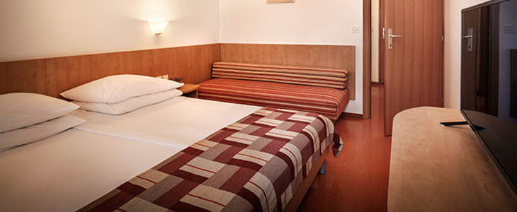 San Marino Sunny Resort, otok Rab, odmor s polupansiono - Kuponko.si